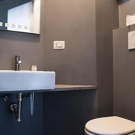 Youhosty - Correggio 12 Apartment Milan