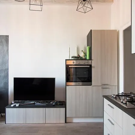 Youhosty - Correggio 12 Apartment Milan